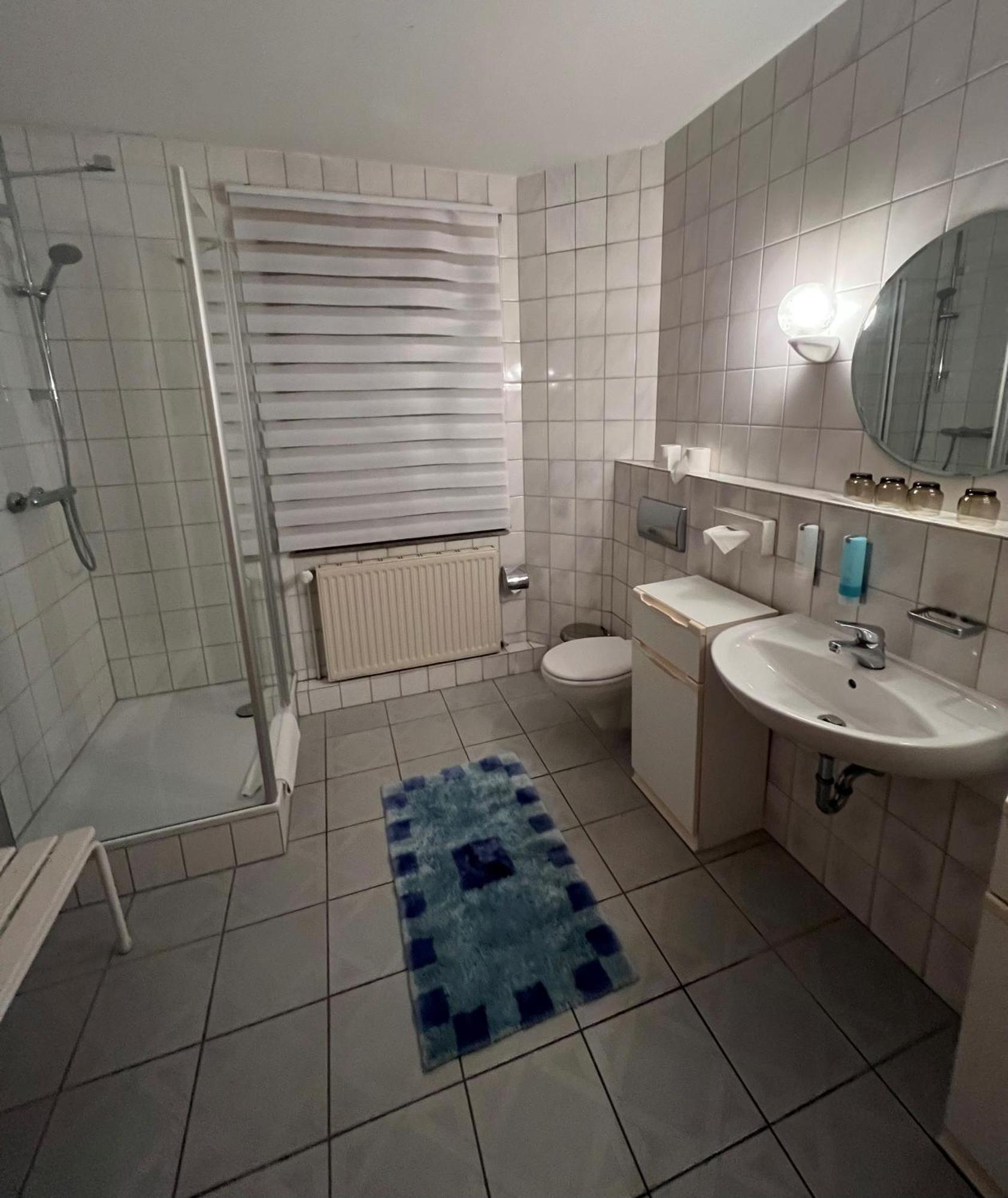 Hotel Exquisit Minden  Bagian luar foto